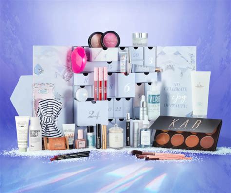 Guerlain Advent Calendar The Hive Of Wonders Contents