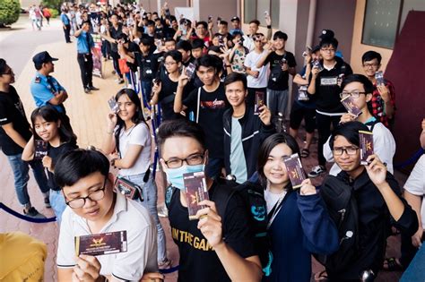 U Tr Ng Sinh T N Free Fire Vinh Danh T N V Ng M I Sau V N U Gay C N