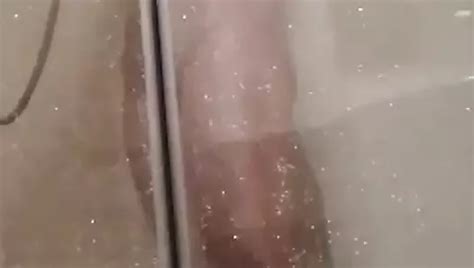 Free Showering Porn Videos Xhamster