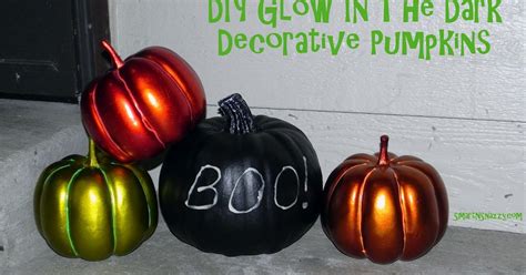 Smart n Snazzy: DIY Glow In The Dark Decorative Pumpkins