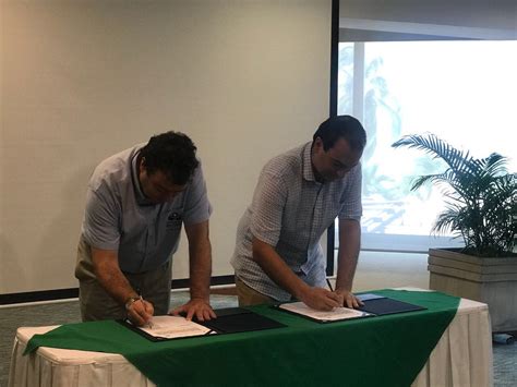 Firman Convenio Para Que Habitantes De La Región Caribe Reclamen Por