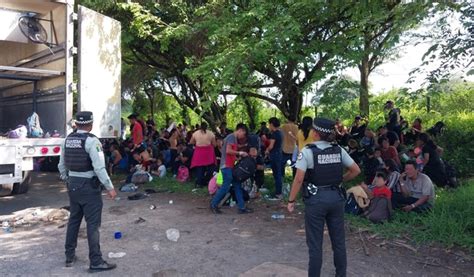 Hallan A Migrantes Abandonados En Caja De Tr Iler En Veracruz R Odoce