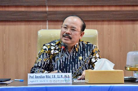 Fakultas Hukum Unhas Dan Komisi Yudisial Gelar Sosialisasi Seleksi Dan