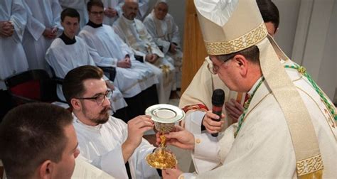 POSEBAN DAN ZA ŽUPU KOTORIBA U subotu će za đakona biti zaređen Josip