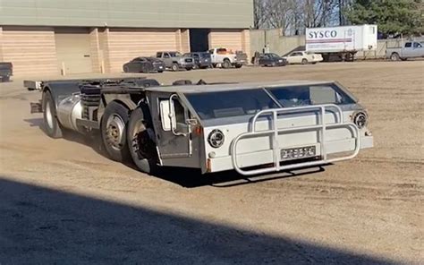 Strick S Unconventional Cab Under Truck Prototype Designed To Skirt