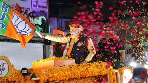 Pm Modi In Jabalpur Update Pm Narendra Modi Road Show In Jabalpur Lok