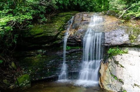 50+ Beautiful Waterfalls near Asheville NC (Within 2 Hours)