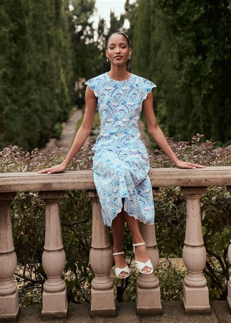 Phoebe Dress Outfit