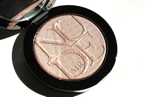 Diorskin Nude Air Luminizer Powder