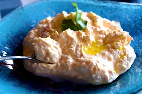 Tirokafteri recipe, the spicy Greek feta cheese dip you will love