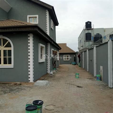 For Sale 5 Bedroom Duplex With 2 Rooms Self Contain Bq 24 Olanrewaju