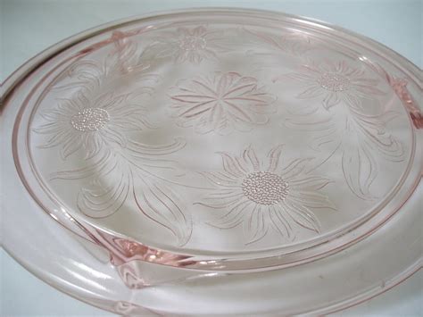 Vintage Pink Depression Glass Cake Plate Daisy Sunflower Etsy