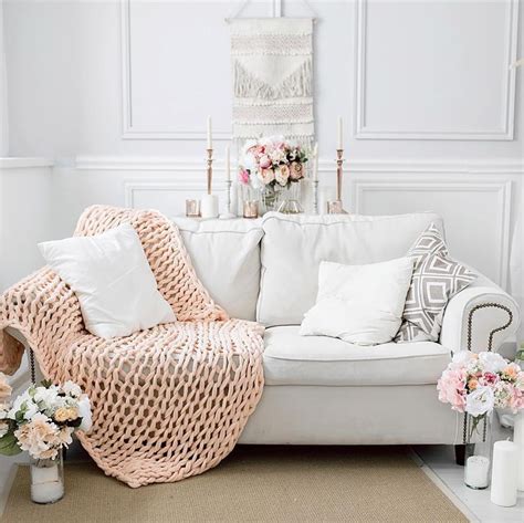 Весенние декорации в фотостудии! Добро пожаловать!😉🌸