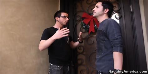 Nicole Aniston Fucking In The Floor With Her Tits