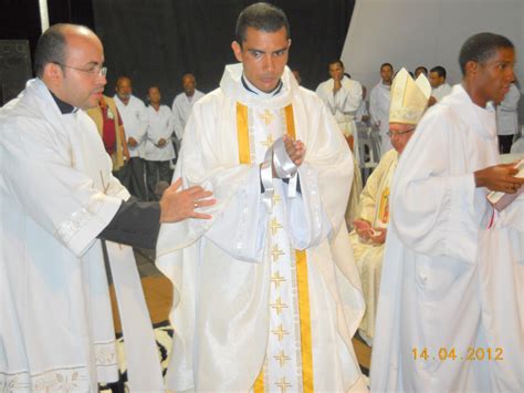 Diocese De Itabuna Ordena O Sacerdotal