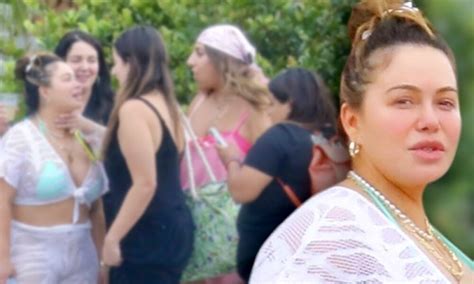 Chiquis Rivera aparece en bikini y muestra sus curvas en las playas de Miami Soy Perrísima