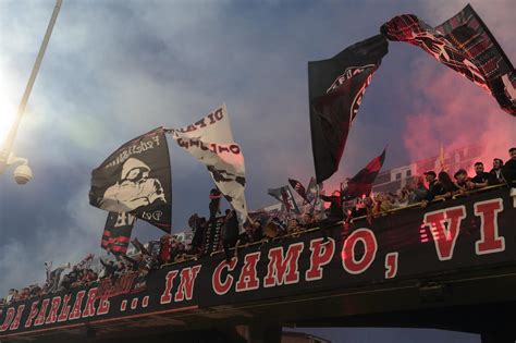 Playoff Foggia Crotone Info Prezzi Foggiacalciomania