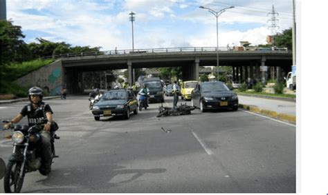 Una persona perdió la vida luego de cruzarse por la calle y no por el