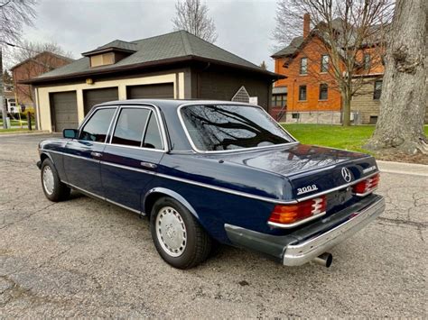 BEAUTIFUL 1983 MERCEDES 300D TURBO DIESEL W123 ** LOW MILES ** NO ...