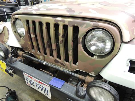 Jeep Multi-Cam Camo Wrap - Vivid Wraps