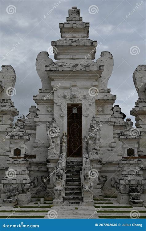 The Temples of Bali editorial photo. Image of besakih - 267262636