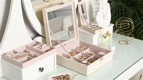 Secure & Stylish: Best Jewelry Storage Ideas 2024 - Jewelry N Style