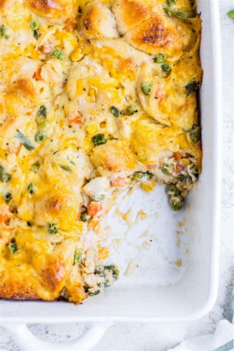 CHICKEN POT PIE CASSEROLE + WonkyWonderful