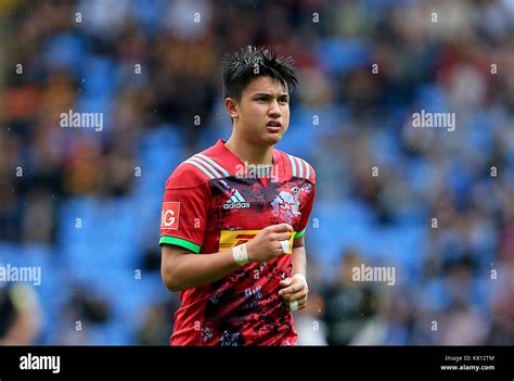 Harlequins Marcus Smith during the Aviva Premiership Rugby match ...