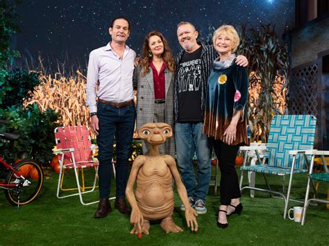 Drew Barrymore Celebrates E.T. With Cast Reunion | PS Entertainment