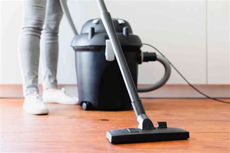 Surprising Uses For Your Vacuum Cleaner