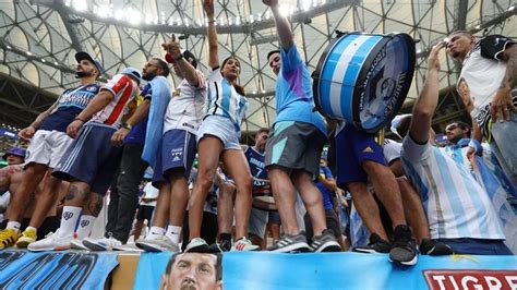 Premios The Best La Hinchada Argentina En El Mundial De Qatar Fue