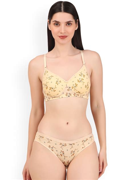 Buy Piylu Women Self Designed Lightly Padded Lingerie Set Lingerie Set For Women Myntra
