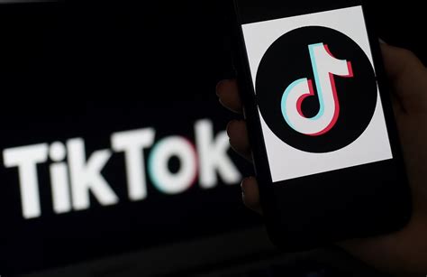 Us On High Alert After School Shooting Rumours Spread On Tiktok Fmt