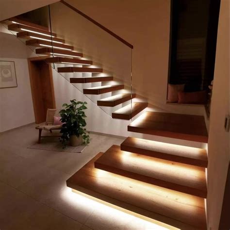 Solid Wood Stair Double Steel Stringer Wood Floating Luxury Led Light ...