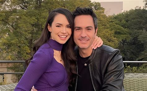 Eugenio Derbez Habla Del Divorcio De Aislinn Y Mauricio Ochmann CHIC