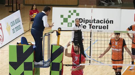 Fotos Partido Pamesa Teruel Voleibol Akaa de la Challenge Cup Imágenes