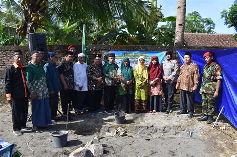 Ketum PP Aisyiyah Letakkan Batu Pertama Bangun PAUD Terpadu Aisyiyah