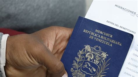 Cuánto cuestan y cómo se solicitan ahora los pasaportes venezolanos