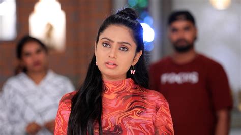 Watch Lakshmi Baramma Season 2 Episode 350 Keerthi Comes To The Dance