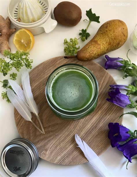 Jus Vert Detox Pomme Poire Kiwi épinard Et Citron Cecilecooks