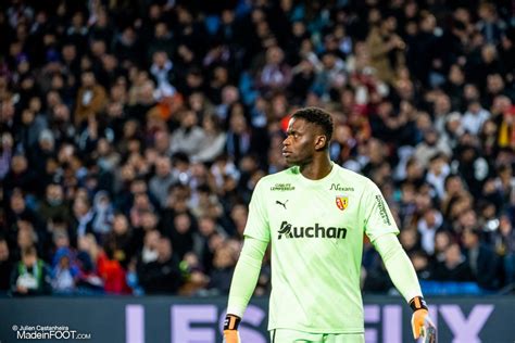 Ligue 1 RC Lens OM Brice Samba s étale sur l état d esprit de ses