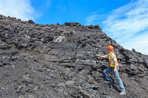 How To Become A Geologist EnvironmentalScience Org