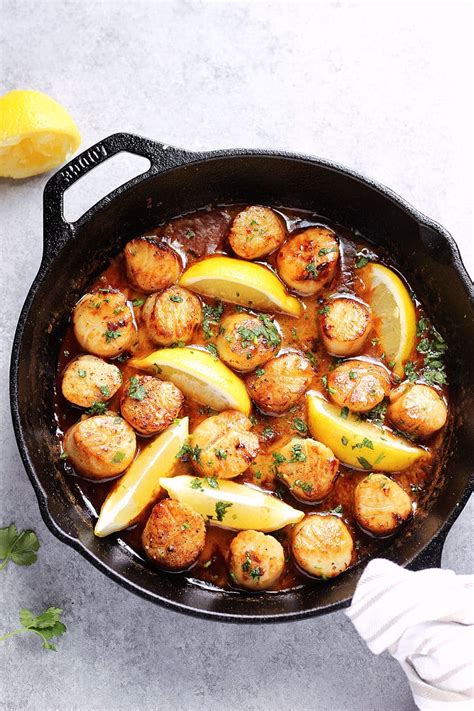 Pan Seared Scallops In Lemon Butter Sauce Garden In The Kitchen