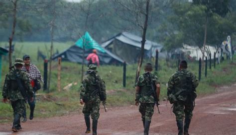 El Ataque Entre Dos Disidencias De Las Farc Entorpece El Proceso De Paz