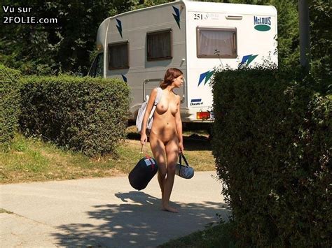 Photos De Nanas Nues Dans Un Camping Naturiste 2Folie