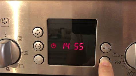 How To Set The Time On Clock Of A Bosch Oven