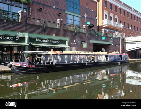 The canal network in the centre of Birmingham,England Stock Photo - Alamy