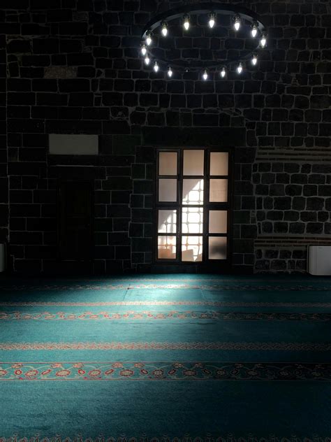 Interior of a Mosque · Free Stock Photo