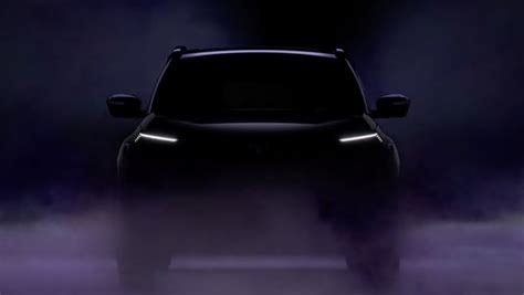 Tata Nexon Facelift Teased For The First Time Ahead Of Launch Ht Auto