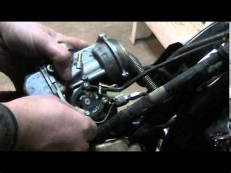 Carburetor Removal 1985 Suzuki Intruder Part2 YouTube